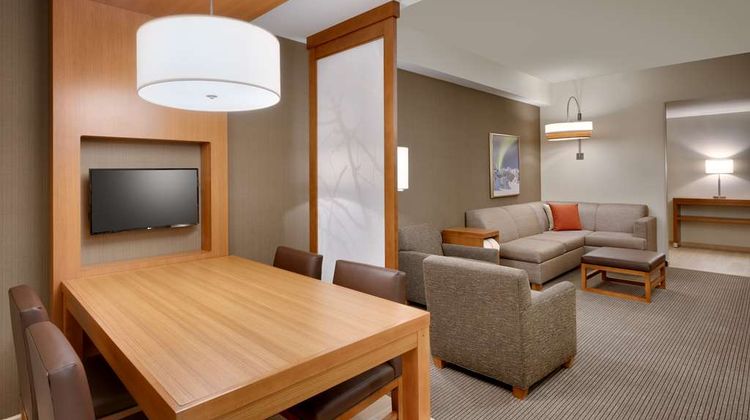 Hyatt Place Anchorage Midtown Suite