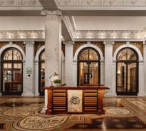 Chicago Athletic Association Hotel Lobby