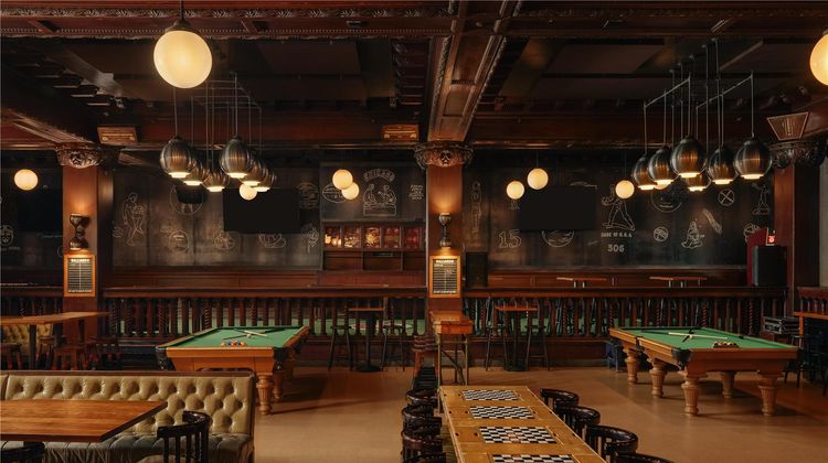 Chicago Athletic Association Hotel Recreation