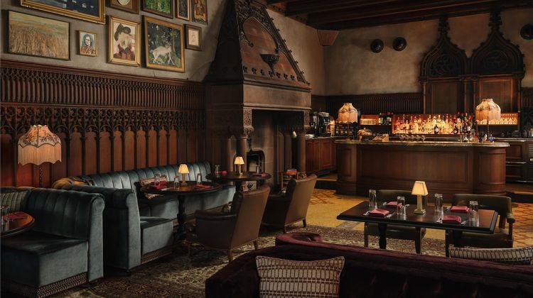 Chicago Athletic Association Hotel Restaurant