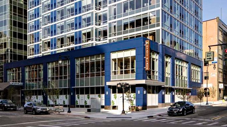 <b>Hyatt Place Grand Rapids Downtown Exterior</b>. Images powered by <a href="https://iceportal.shijigroup.com/" title="IcePortal" target="_blank">IcePortal</a>.