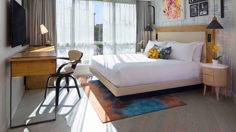 <b>Hotel 50 Bowery Room</b>. Images powered by <a href="https://iceportal.shijigroup.com/" title="IcePortal" target="_blank">IcePortal</a>.