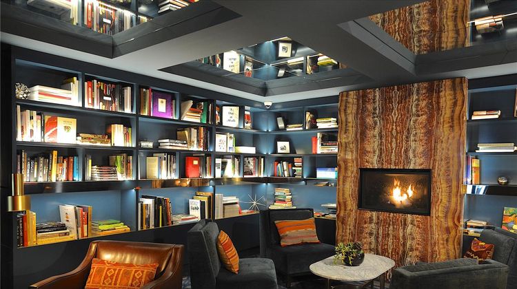 Park South Hotel Lobby
