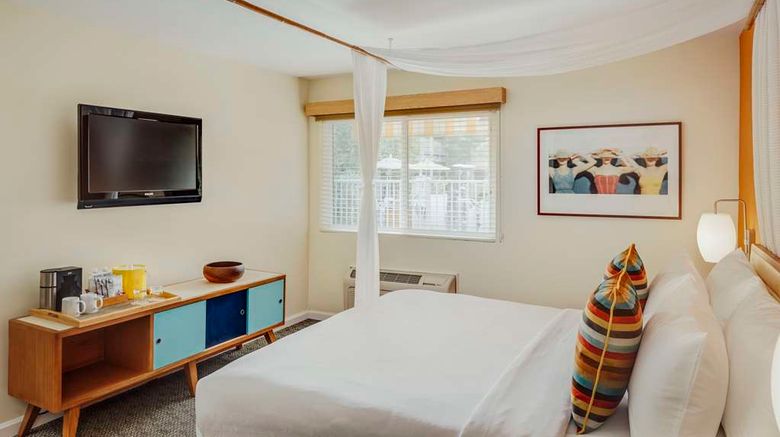 <b>Wild Palms Hotel Room</b>. Images powered by <a href="https://iceportal.shijigroup.com/" title="IcePortal" target="_blank">IcePortal</a>.