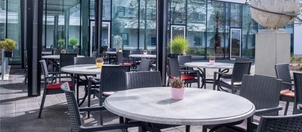 IntercityHotel Frankfurt Airport Exterior