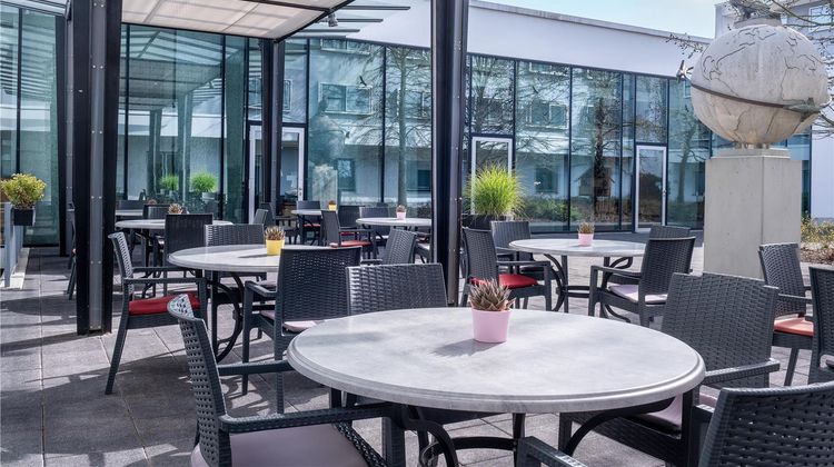 IntercityHotel Frankfurt Airport Exterior