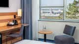 IntercityHotel Frankfurt Airport Room