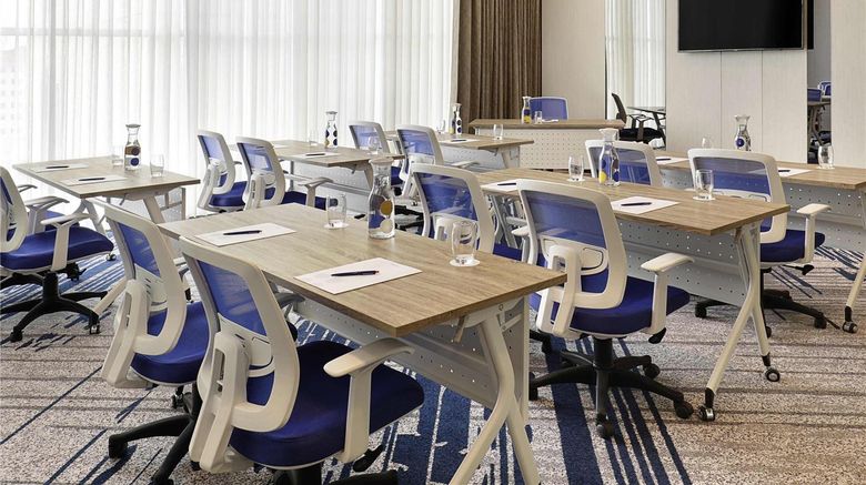 <b>Novotel Suites Yogyakarta Malioboro Meeting</b>. Images powered by <a href="https://iceportal.shijigroup.com/" title="IcePortal" target="_blank">IcePortal</a>.