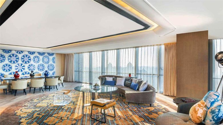 <b>Sofitel Beijing Central Suite</b>. Images powered by <a href="https://iceportal.shijigroup.com/" title="IcePortal" target="_blank">IcePortal</a>.