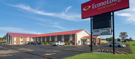 Econo Lodge Inn & Suites Escanaba Exterior