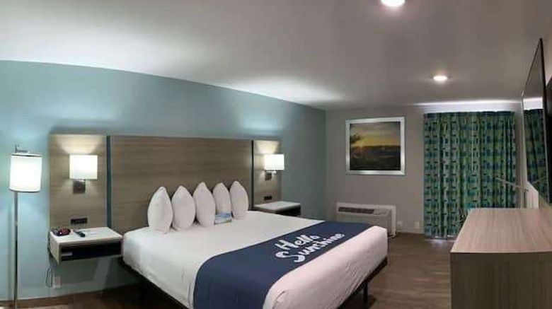 <b>Days Inn by Wyndham Rockport TX Room</b>. Images powered by <a href="https://iceportal.shijigroup.com/" title="IcePortal" target="_blank">IcePortal</a>.