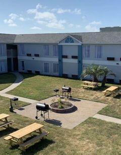 Days Inn by Wyndham Rockport TX