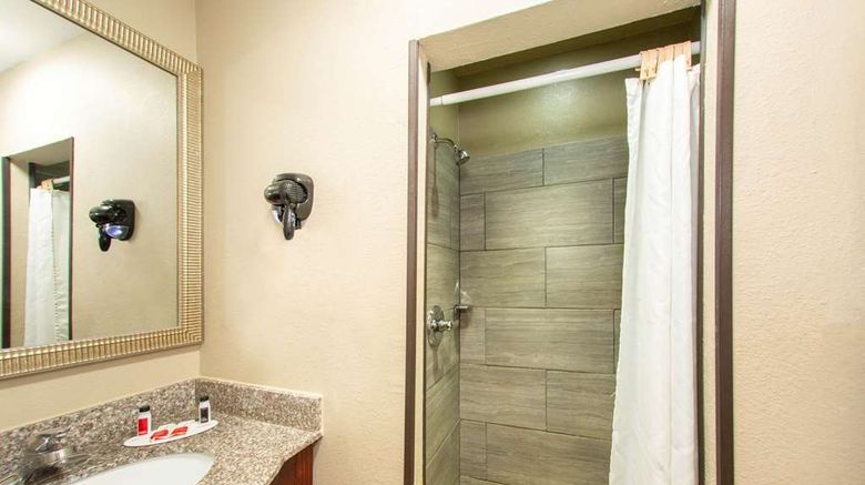 <b>Super 8 by Wyndham Pensacola West Room</b>. Images powered by <a href="https://iceportal.shijigroup.com/" title="IcePortal" target="_blank">IcePortal</a>.