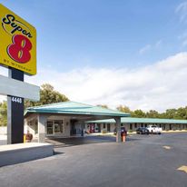 Super 8 by Wyndham Pensacola West
