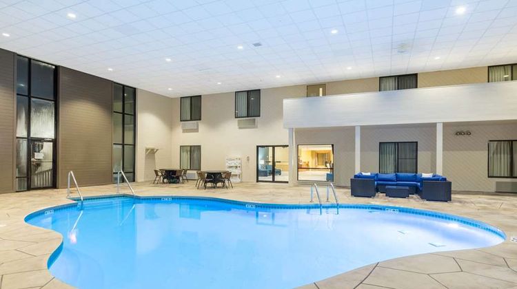 AmericInn by Wyndham Prairie du Chien Pool