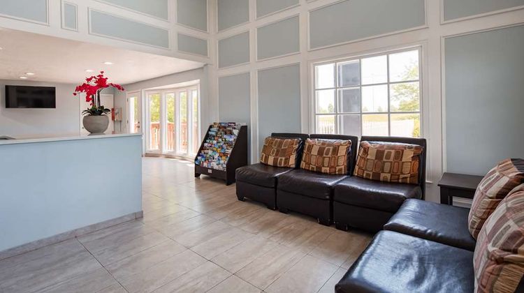 SureStay Hotel by Best Western Olathe Lobby