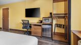 SureStay Plus Hotel Keyser Room