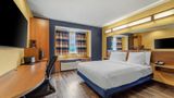 SureStay Plus Hotel Keyser Room