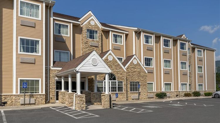 SureStay Plus Hotel Keyser Exterior