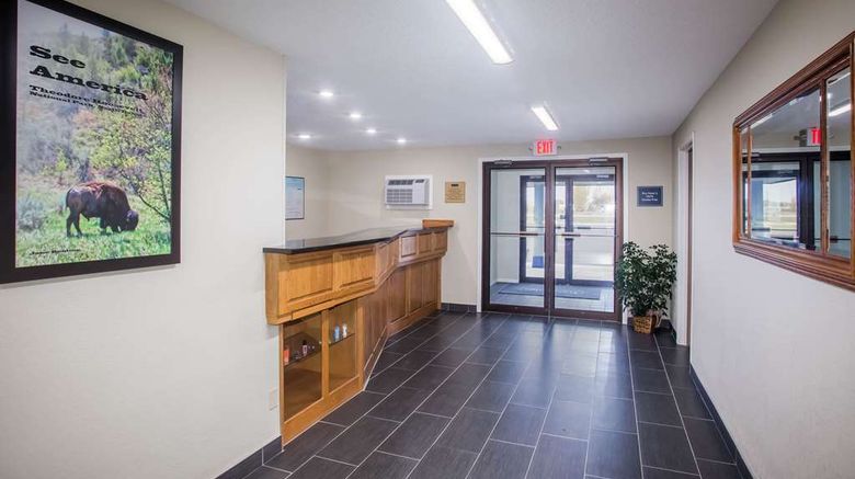 <b>Travelodge by Wyndham Wahpeton Lobby</b>. Images powered by <a href="https://iceportal.shijigroup.com/" title="IcePortal" target="_blank">IcePortal</a>.
