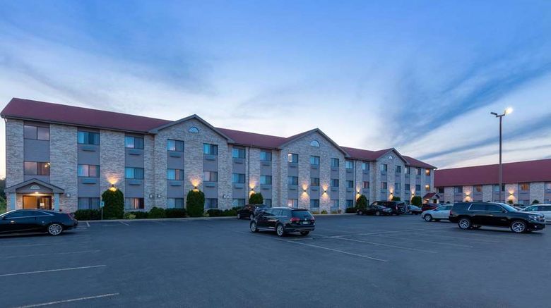 <b>Wingate by Wyndham Wisconsin Dells Exterior</b>. Images powered by <a href="https://iceportal.shijigroup.com/" title="IcePortal" target="_blank">IcePortal</a>.