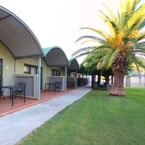 Kalahari Arms Hotel