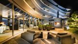 7132 Hotel Exterior