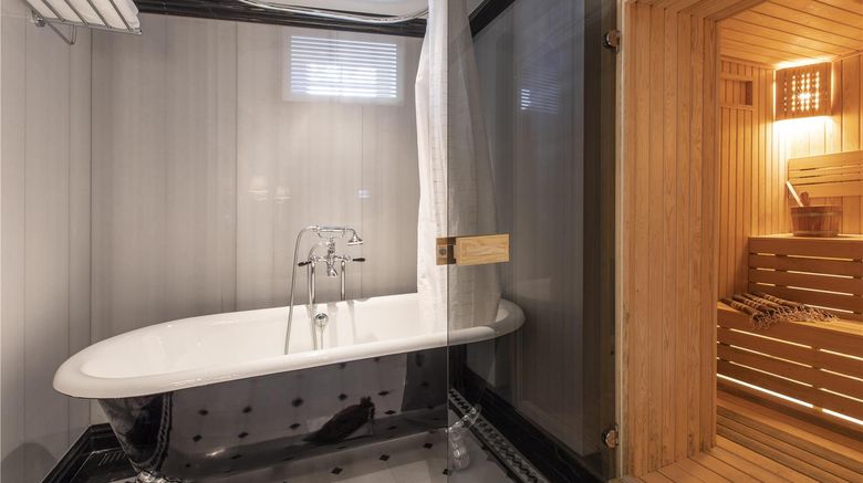 <b>Ajwa Hotel Sultanahmet Suite</b>. Images powered by <a href="https://iceportal.shijigroup.com/" title="IcePortal" target="_blank">IcePortal</a>.
