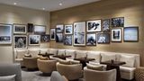 <b>'Alohilani Resort Waikiki Beach Restaurant</b>. Images powered by <a href="https://iceportal.shijigroup.com/" title="IcePortal" target="_blank">IcePortal</a>.
