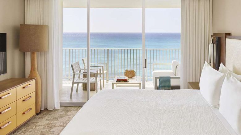 <b>'Alohilani Resort Waikiki Beach Room</b>. Images powered by <a href="https://iceportal.shijigroup.com/" title="IcePortal" target="_blank">IcePortal</a>.