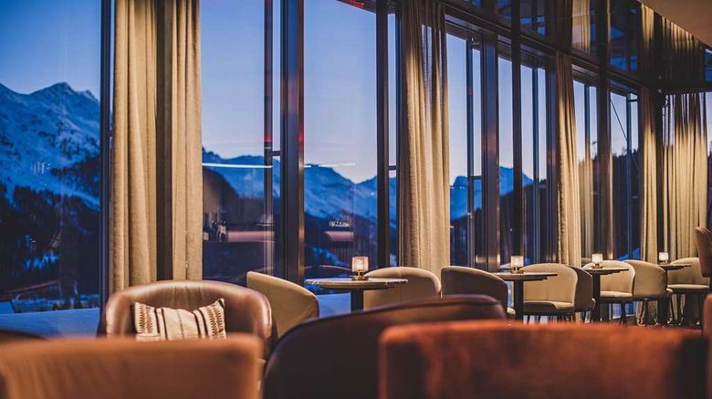 <b>Art Boutique Hotel Monopol Restaurant</b>. Images powered by <a href="https://iceportal.shijigroup.com/" title="IcePortal" target="_blank">IcePortal</a>.