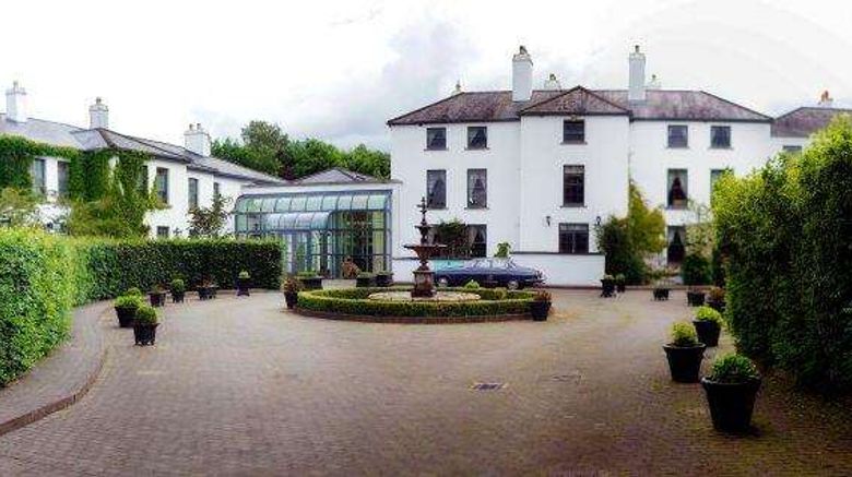 <b>Barberstown Castle Exterior</b>. Images powered by <a href="https://iceportal.shijigroup.com/" title="IcePortal" target="_blank">IcePortal</a>.