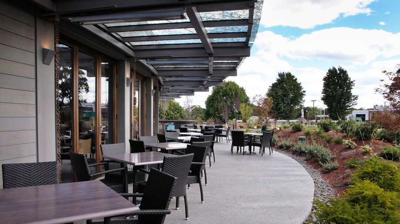 <b>Beechwood Hotel Restaurant</b>. Images powered by <a href="https://iceportal.shijigroup.com/" title="IcePortal" target="_blank">IcePortal</a>.