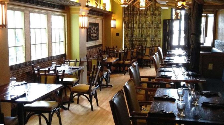 Bienville House Hotel Restaurant