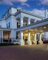 Boone Tavern Hotel