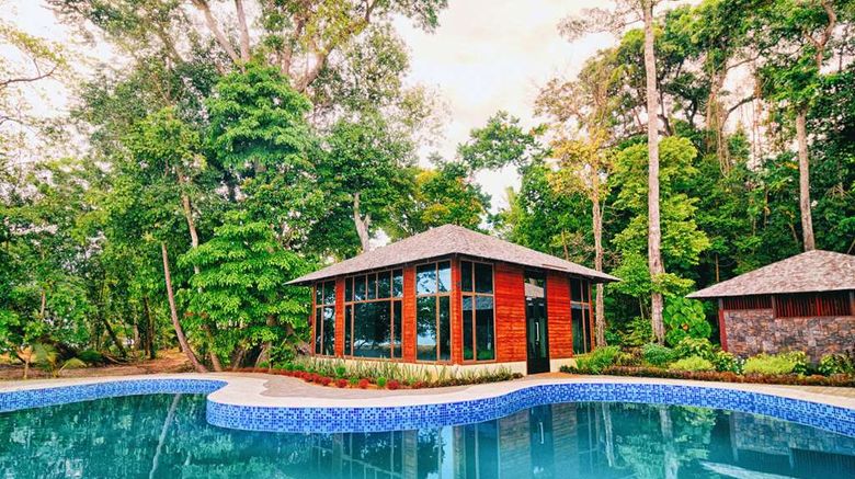 <b>Borneo Eagle Resort Pool</b>. Images powered by <a href="https://iceportal.shijigroup.com/" title="IcePortal" target="_blank">IcePortal</a>.