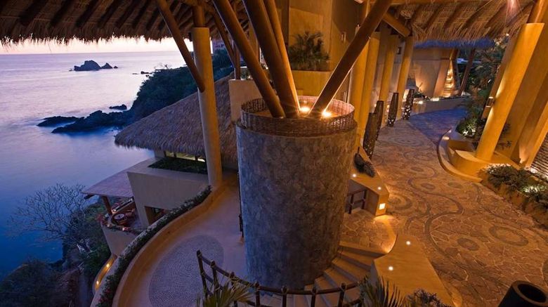 <b>Cala de Mar Resort & Spa Ixtapa Exterior</b>. Images powered by <a href="https://iceportal.shijigroup.com/" title="IcePortal" target="_blank">IcePortal</a>.