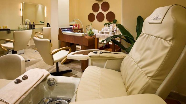 <b>Cala de Mar Resort & Spa Ixtapa Restaurant</b>. Images powered by <a href="https://iceportal.shijigroup.com/" title="IcePortal" target="_blank">IcePortal</a>.