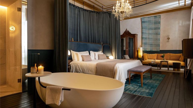 <b>Can Bordoy Grand House & Garden Suite</b>. Images powered by <a href="https://iceportal.shijigroup.com/" title="IcePortal" target="_blank">IcePortal</a>.