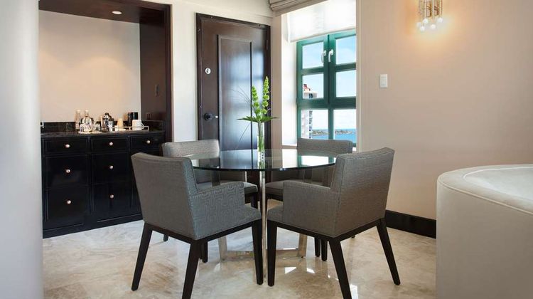 Condado Vanderbilt Hotel Suite