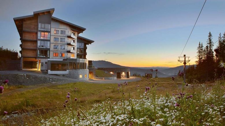 <b>Copperhill Mountain Lodge Exterior</b>. Images powered by <a href="https://iceportal.shijigroup.com/" title="IcePortal" target="_blank">IcePortal</a>.