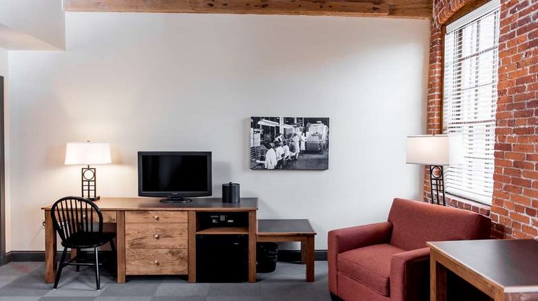 <b>Cork Factory Hotel Room</b>. Images powered by <a href="https://iceportal.shijigroup.com/" title="IcePortal" target="_blank">IcePortal</a>.
