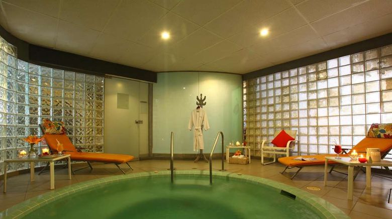 <b>Delfines Hotel & Convention Center Golf</b>. Images powered by <a href="https://iceportal.shijigroup.com/" title="IcePortal" target="_blank">IcePortal</a>.
