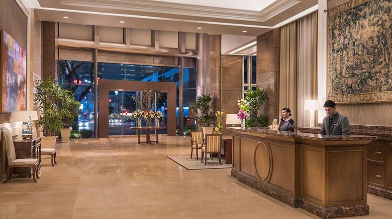 <b>Discovery Primea Makati Lobby</b>. Images powered by <a href="https://iceportal.shijigroup.com/" title="IcePortal" target="_blank">IcePortal</a>.
