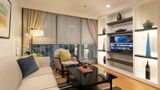 Discovery Suites Manila Suite