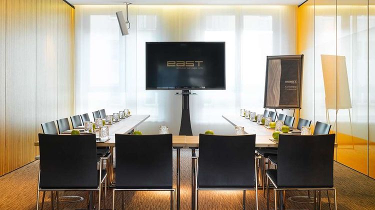 east Hotel Meeting