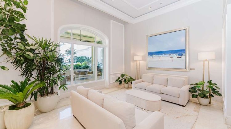 Eau Resort & Spa Lobby