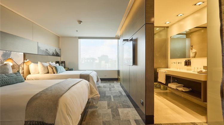 EK Hotel Room