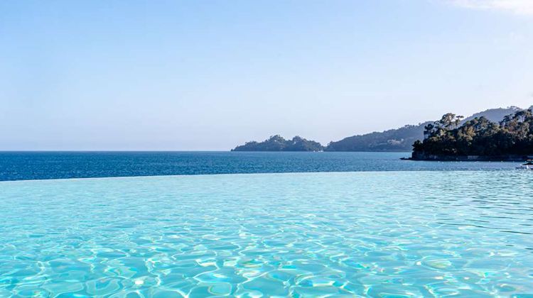 Excelsior Palace Hotel Pool