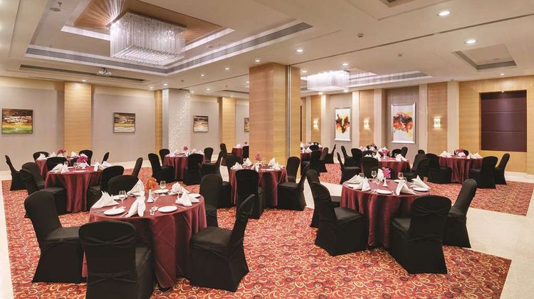 Express Inn Nashik Exterior